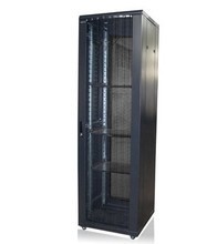 網(wǎng)孔門機(jī)柜 網(wǎng)絡(luò)機(jī)柜產(chǎn)品選購與應(yīng)用全指南
